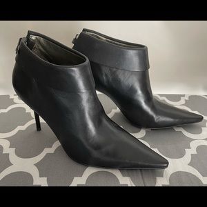 Bcbg girls booties sz 8.5 Black